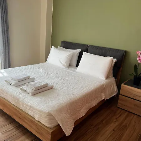 Antonis Kavros In The Center Of Chania Apartment
