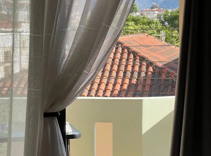 Antonis Kavros In The Center Of Chania